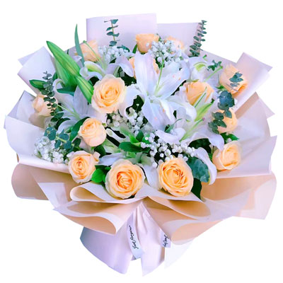 株洲16朵香槟玫瑰2支百合，爱的温暖和幸福